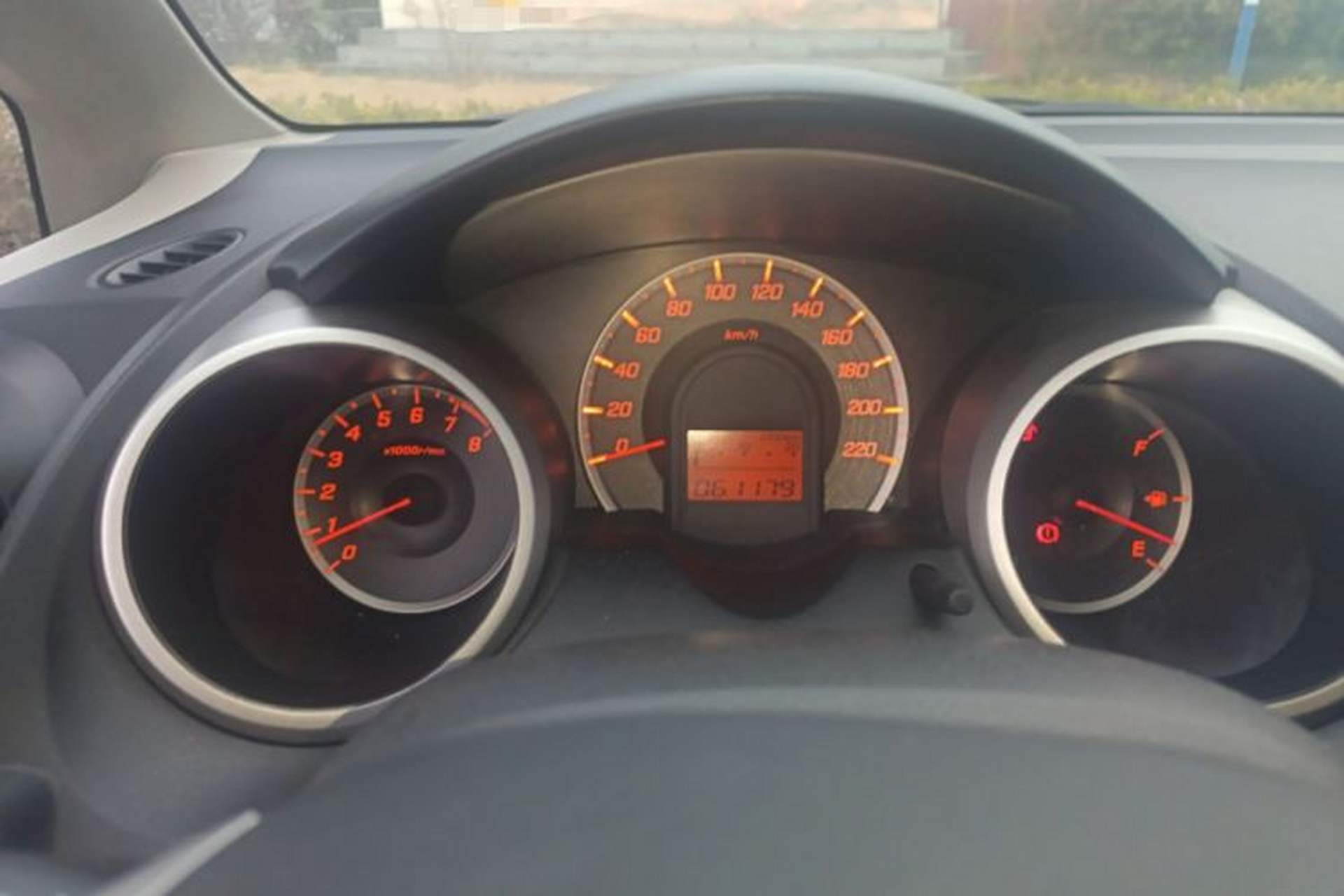 Used Honda Fit 2011 1.5L Automatic Luxury Edition Instrument Cluster