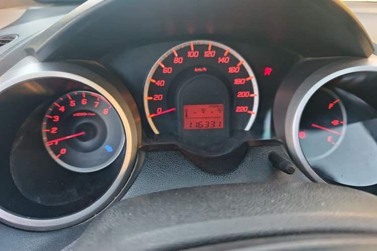 Used Honda Fit 2011 1.3L manual Comfort version Instrument Cluster