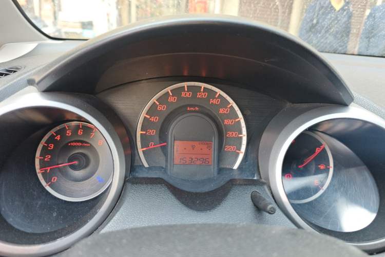 Used Honda Fit 2011 1.3L automatic comfort version Instrument Cluster
