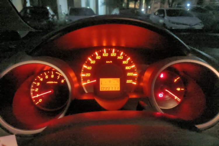 Used Honda Fit 2011 1.3L manual Comfort version Instrument Cluster