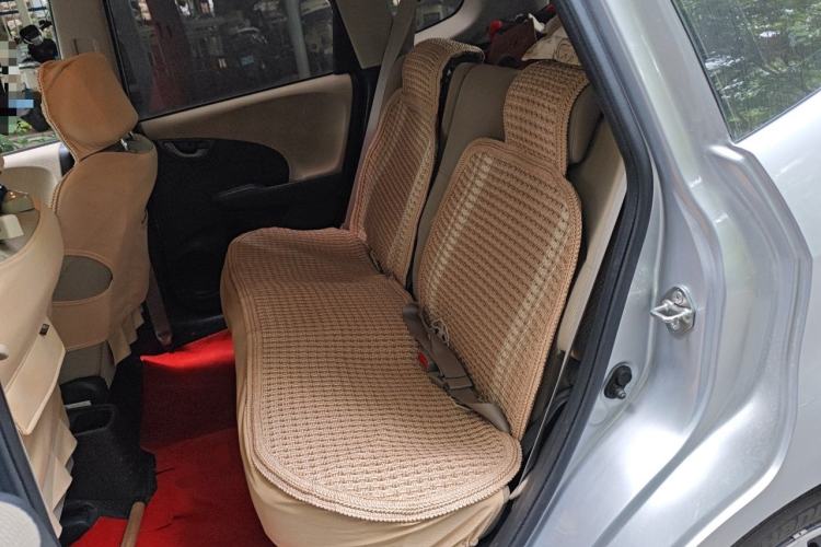 Used Honda Fit 2011 1.3L automatic comfort version Left Rear Seat