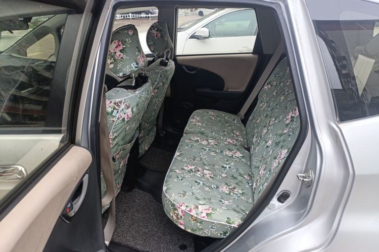 Used Honda Fit 2011 1.3L automatic comfort version Left Rear Seat