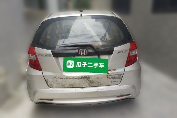 Used Honda Fit 2011 1.3L manual Comfort version Rear