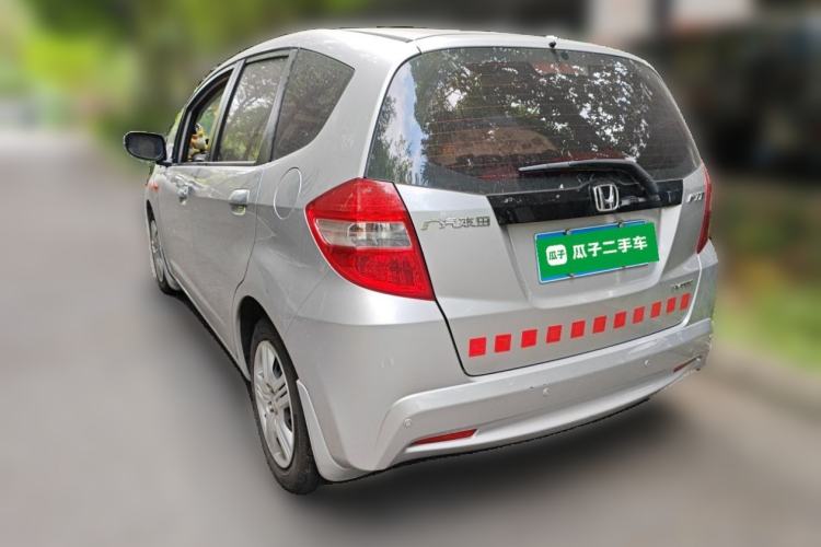 Used Honda Fit 2011 1.3L automatic comfort version Rear Left 45 Deg