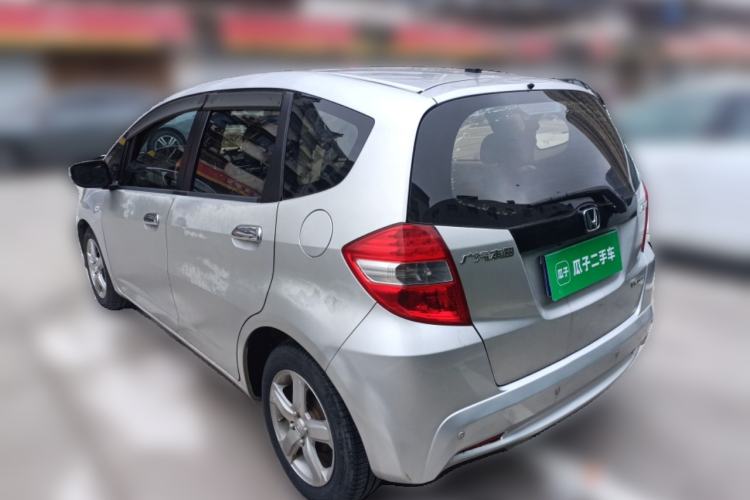 Used Honda Fit 2011 1.3L automatic comfort version Rear Left 45 Deg