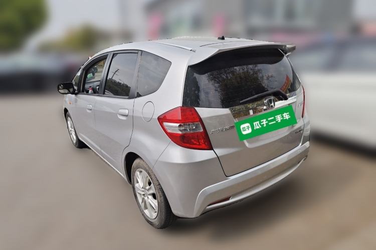 Used Honda Fit 2011 1.5L manual luxury version Rear Left 45 Deg