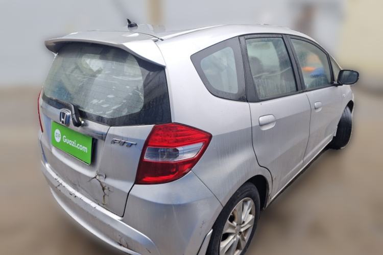 Used Honda Fit 2011 1.5L manual luxury version Rear Right 45 Deg
