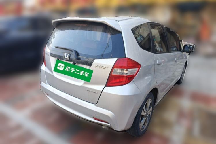 Used Honda Fit 2011 1.3L automatic comfort version Rear Right 45 Deg