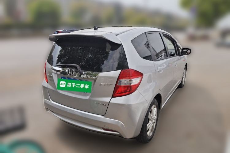 Used Honda Fit 2011 1.5L manual luxury version Rear Right 45 Deg