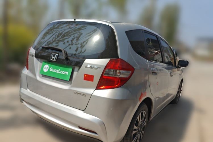 Used Honda Fit 2011 1.3L automatic comfort version Rear Right 45 Deg