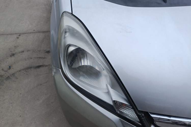 Used Honda Fit 2011 1.3L automatic comfort version Right Front Headlight