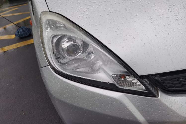 Used Honda Fit 2011 1.3L automatic comfort version Right Front Headlight