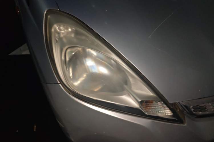 Used Honda Fit 2011 1.3L automatic comfort version Right Front Headlight
