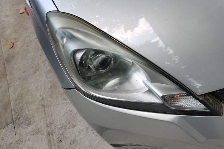 Used Honda Fit 2011 1.3L automatic comfort version Right Front Headlight