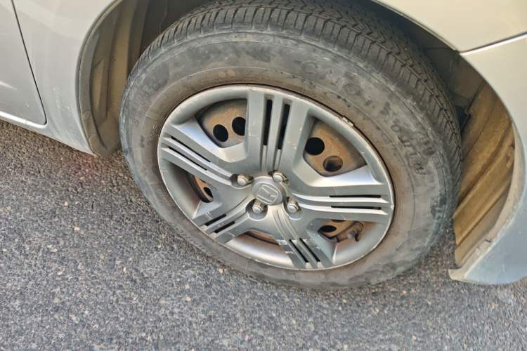 Used Honda Fit 2011 1.3L manual Comfort version Right Front Wheel Hub