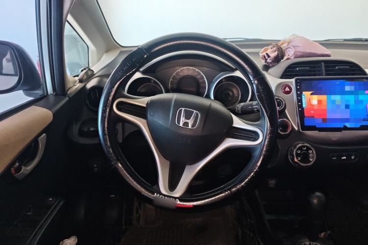 Used Honda Fit 2011 1.3L automatic comfort version Steering Wheel