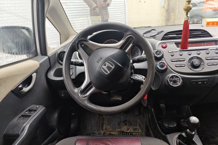 Used Honda Fit 2011 1.5L manual luxury version Steering Wheel