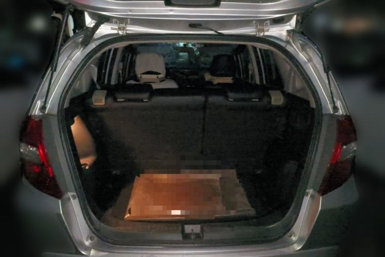 Used Honda Fit 2011 1.3L manual Comfort version Trunk