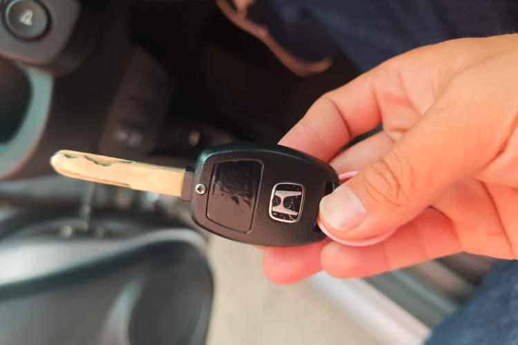 Used Honda Fit 2011 1.3L automatic comfort version Vehicle Key