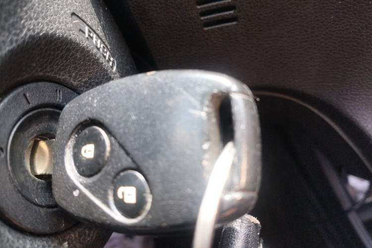 Used Honda Fit 2011 1.3L automatic comfort version Vehicle Key