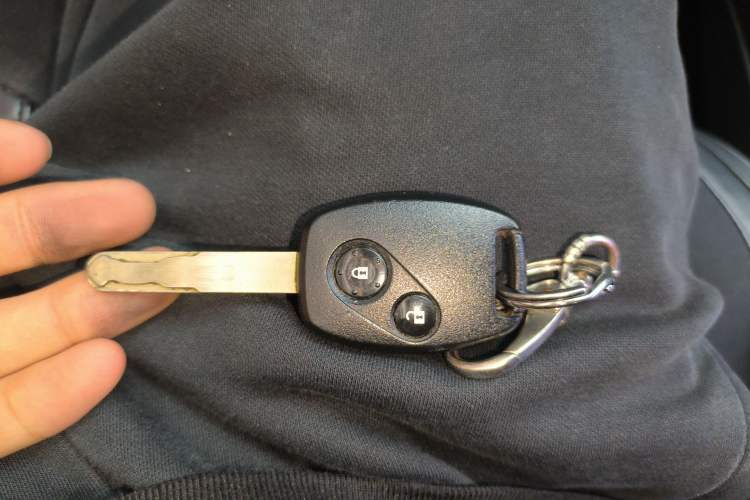 Used Honda Fit 2011 1.3L automatic comfort version Vehicle Key