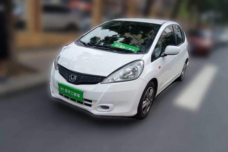 Used Honda Fit 2011 1.3L automatic comfort version Guazi used car, China used car export, Used car for sale, Used cars, Cheapest cars for sale