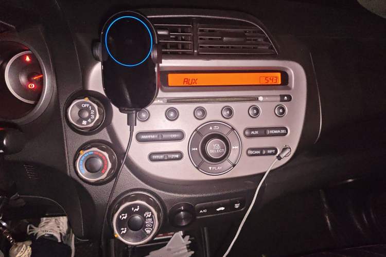 Used Honda Fit 2011 1.5L manual luxury version Audio And AC Panel
