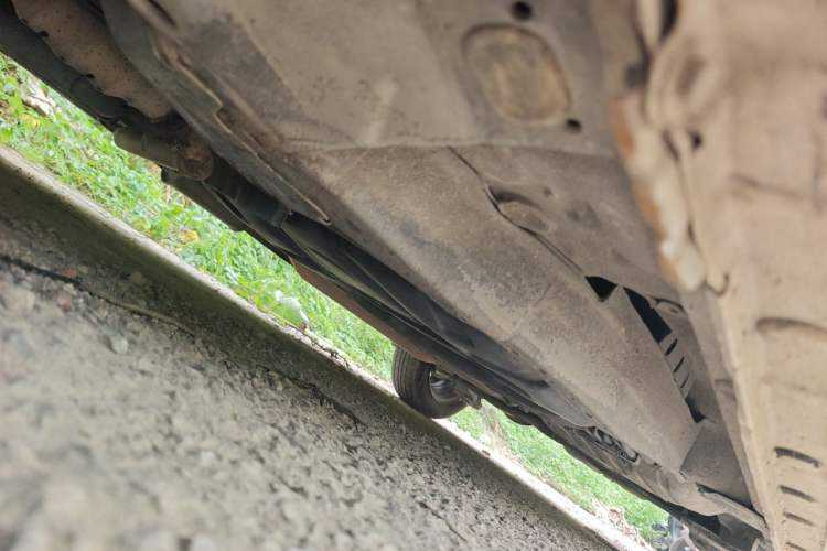Used Honda Fit 2011 1.3L manual Comfort version Chassis Front Left