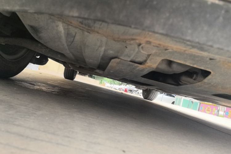 Used Honda Fit 2011 1.3L automatic comfort version Chassis Front