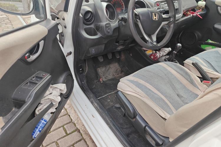 Used Honda Fit 2011 1.3L manual Comfort version Driver Seat