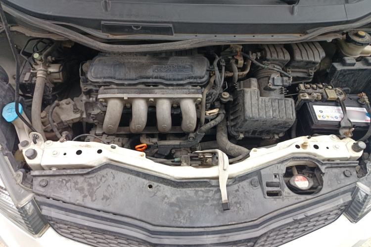 Used Honda Fit 2011 1.3L automatic comfort version Engine Bay