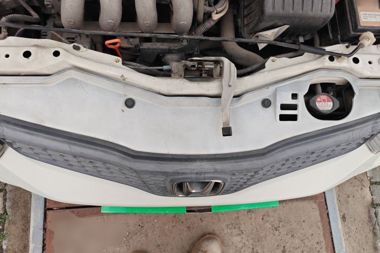 Used Honda Fit 2011 1.3L manual Comfort version Engine Bay