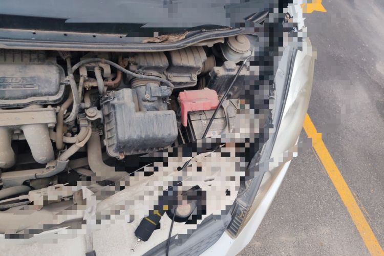 Used Honda Fit 2011 1.3L manual Comfort version Engine Bay Left