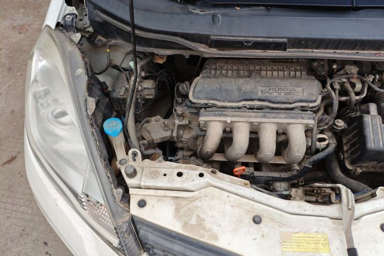 Used Honda Fit 2011 1.3L automatic comfort version Engine Bay Right