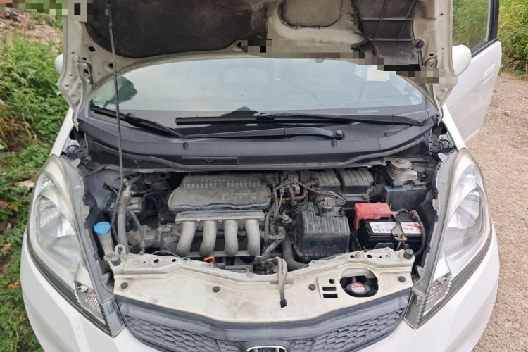 Used Honda Fit 2011 1.3L manual Comfort version Engine Bay