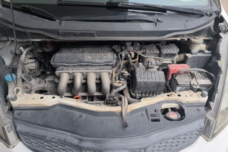 Used Honda Fit 2011 1.3L automatic comfort version Engine Bay