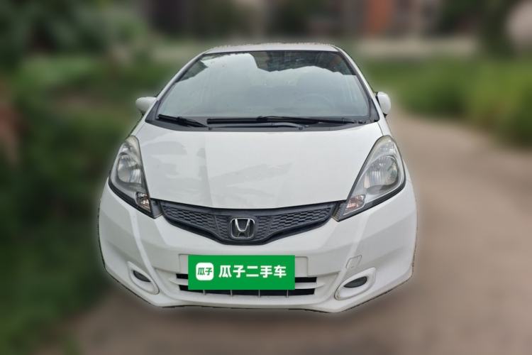Used Honda Fit 2011 1.3L manual Comfort version Front