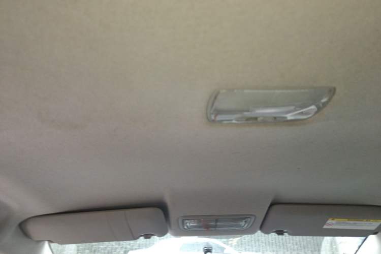 Used Honda Fit 2011 1.3L automatic comfort version Headliner