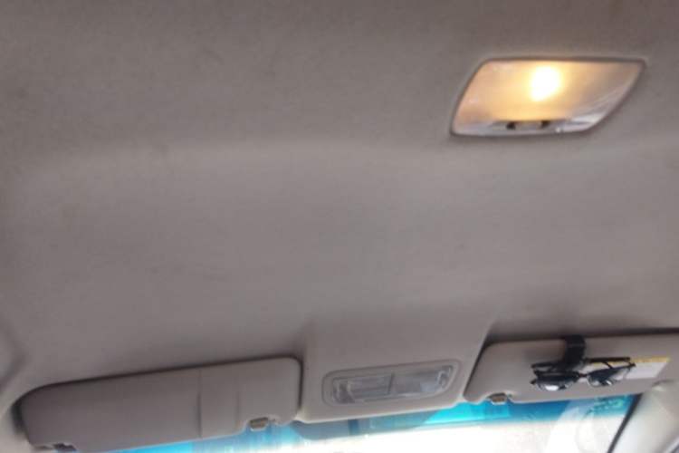 Used Honda Fit 2011 1.3L automatic comfort version Headliner
