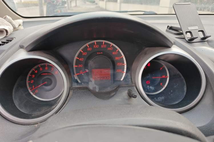Used Honda Fit 2011 1.3L manual Comfort version Instrument Cluster