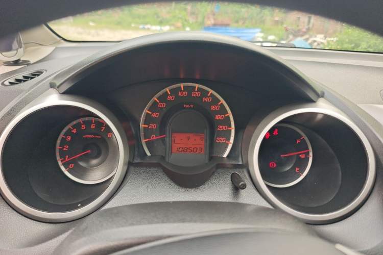 Used Honda Fit 2011 1.3L manual Comfort version Instrument Cluster