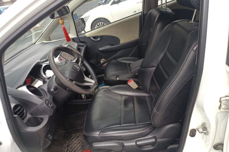 Used Honda Fit 2011 1.3L automatic comfort version Left Front Seat