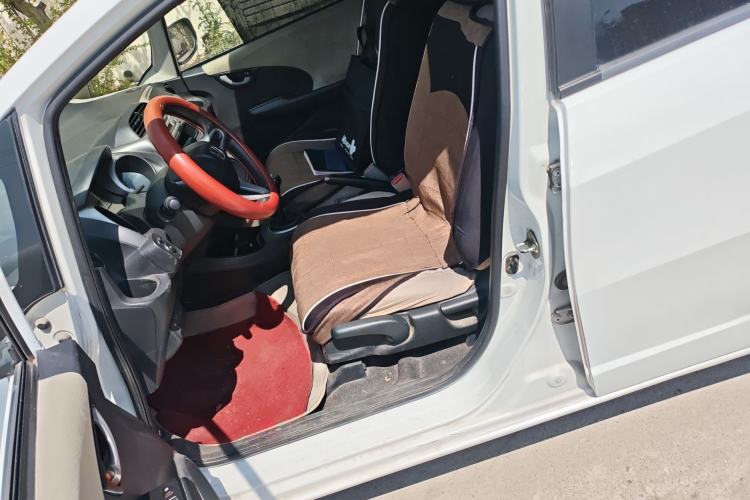 Used Honda Fit 2011 1.3L manual Comfort version Left Front Seat