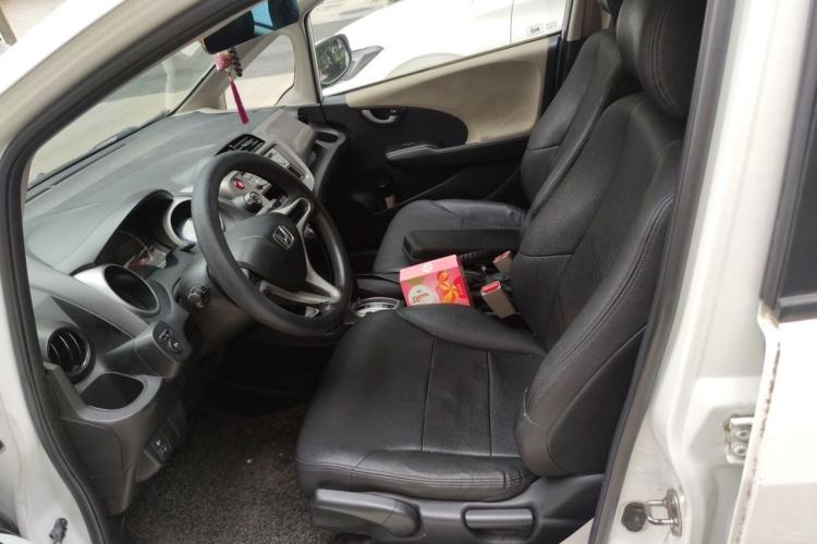 Used Honda Fit 2011 1.3L automatic comfort version Left Front Seat