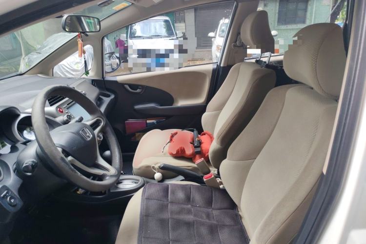Used Honda Fit 2011 1.3L automatic comfort version Left Front Seat