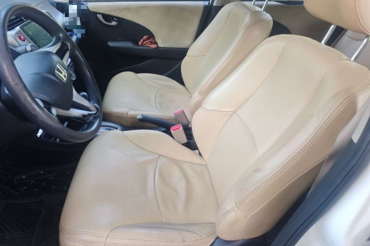 Used Honda Fit 2011 1.3L automatic comfort version Left Front Seat