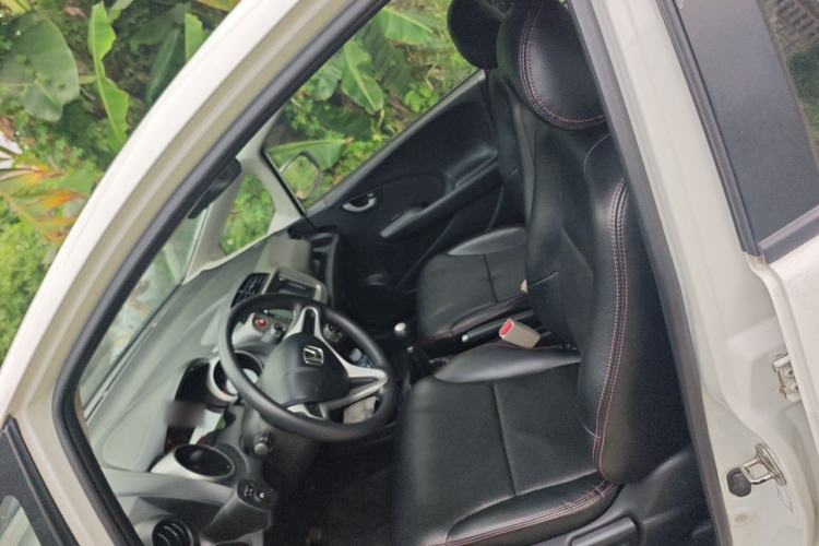Used Honda Fit 2011 1.3L manual Comfort version Left Front Seat