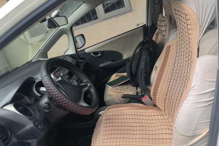 Used Honda Fit 2011 1.3L automatic comfort version Left Front Seat
