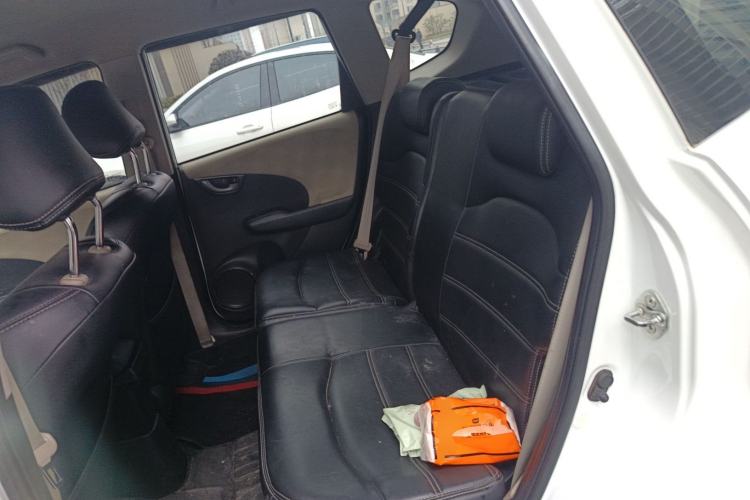 Used Honda Fit 2011 1.3L automatic comfort version Left Rear Seat