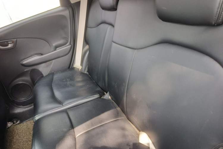Used Honda Fit 2011 1.5L Automatic Luxury Edition Left Rear Seat